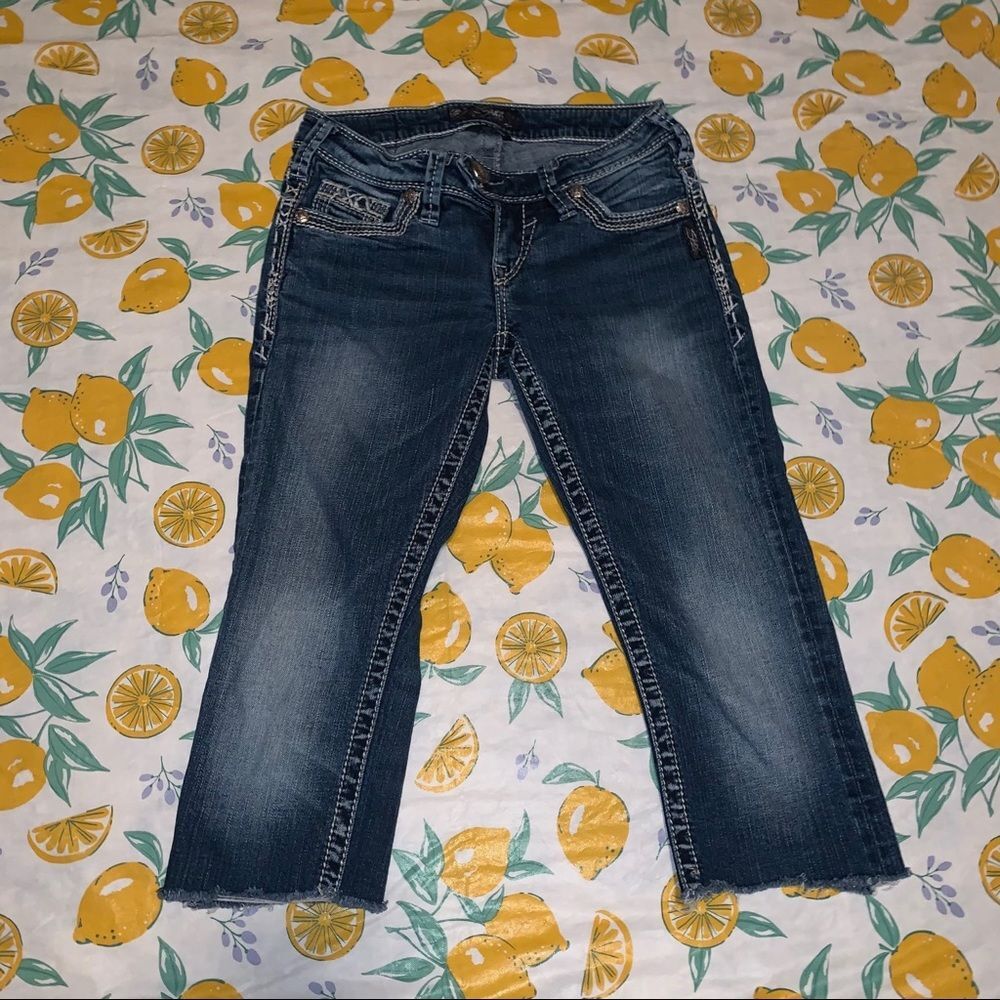 Silver’s Jeans Co. Tuesday Denim Capris Cutoffs 24